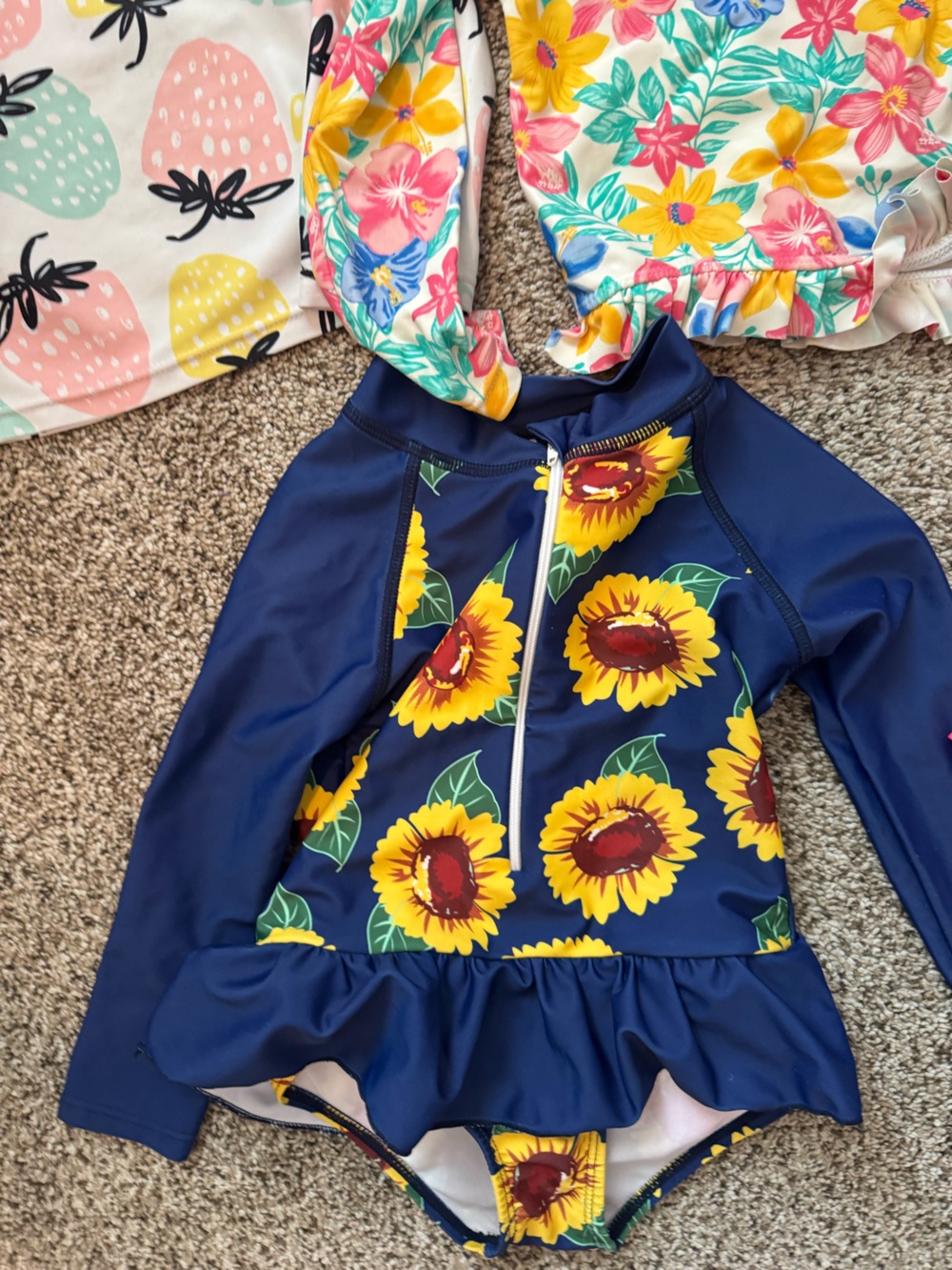 Floral Ruffle Sleeve Girls Rash Guard Top - Bright Multi - Picture 3 of 3